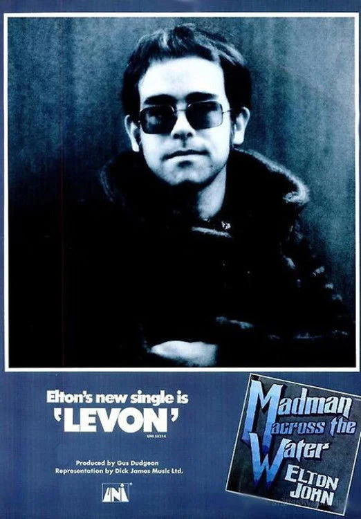 ساخت Elton John: دیوانهٔ در آب